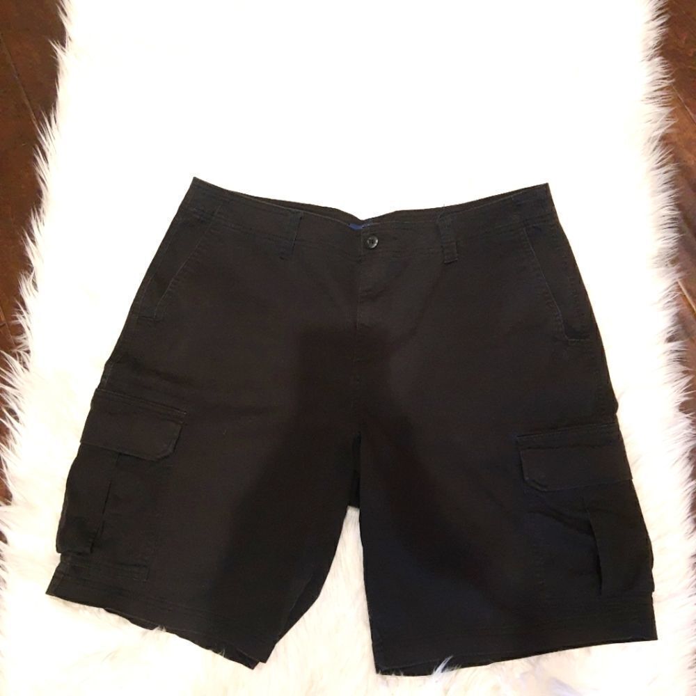 š
ŗGeorge Mens Black Cargo Shorts Size 36 - Picture 1 of 8